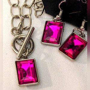 Sexy Sassy Silver & Hot pink Faceted Square Necklace & Earrings Set NEW